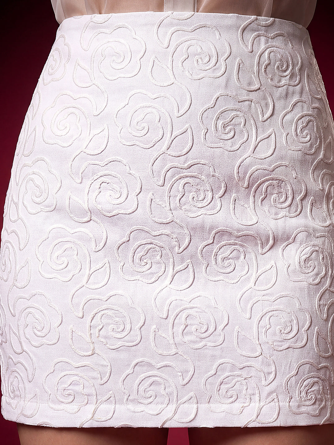 White Linen Rose Embroidery Skirt