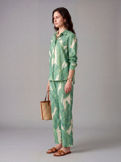 Tropical green leaf cord