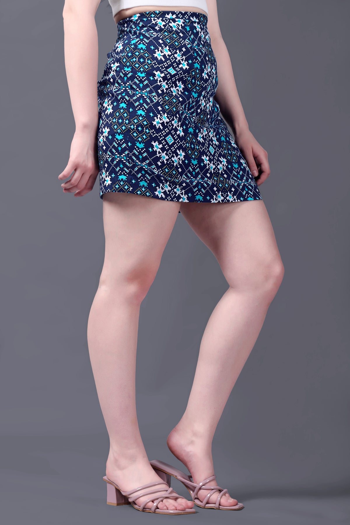 Blue printed skirt