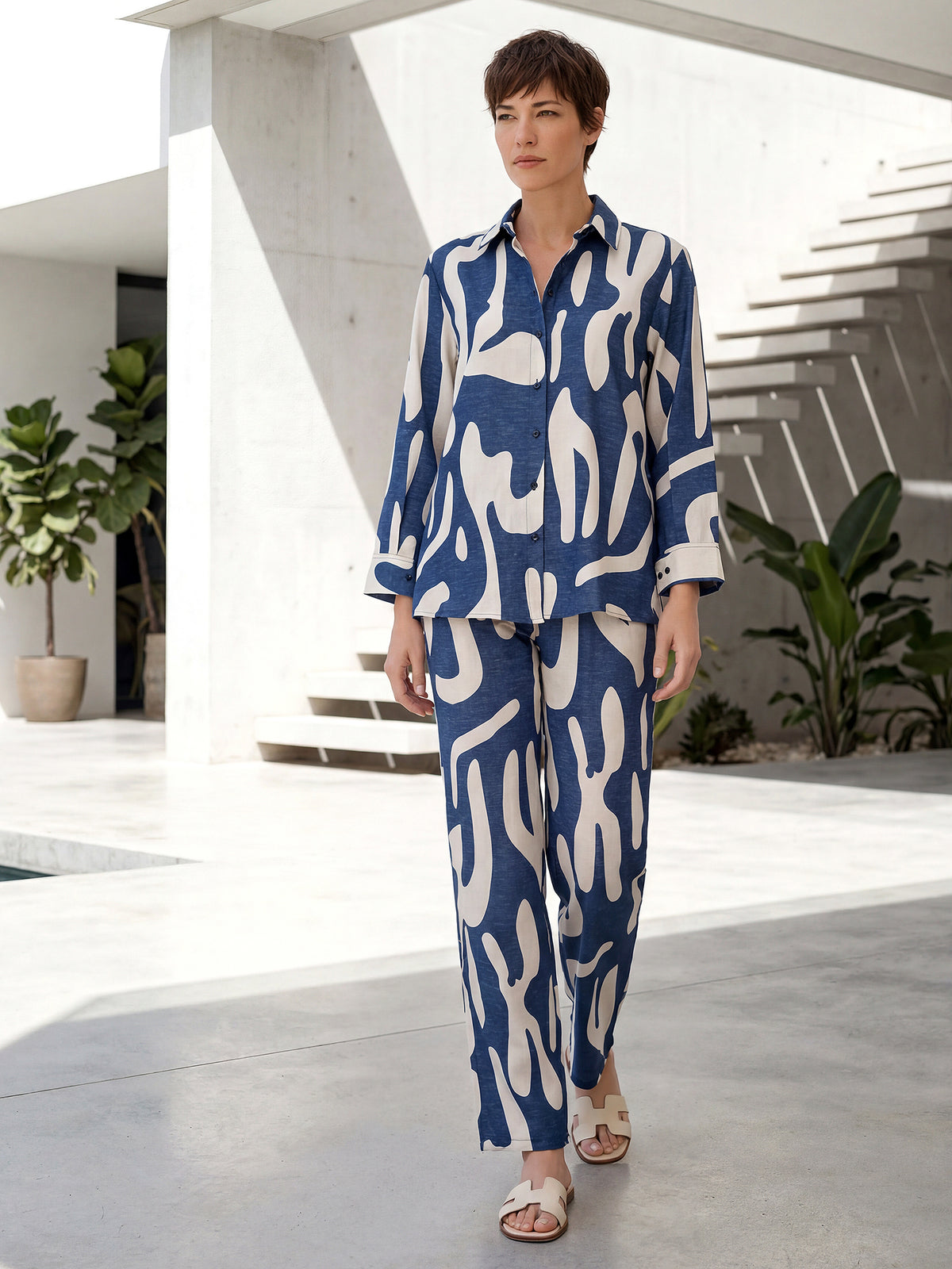 Blue abstract flow co ord