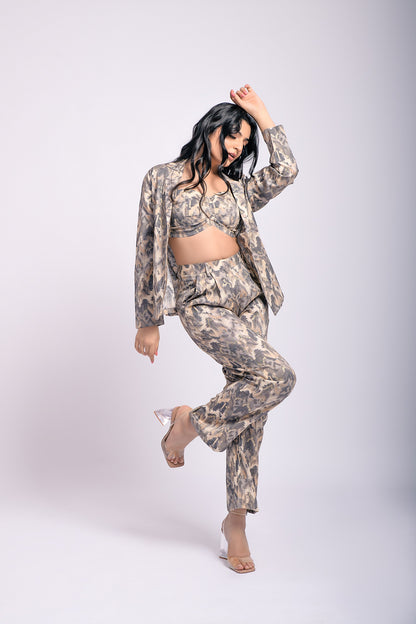 Gray printed 3 piece cord