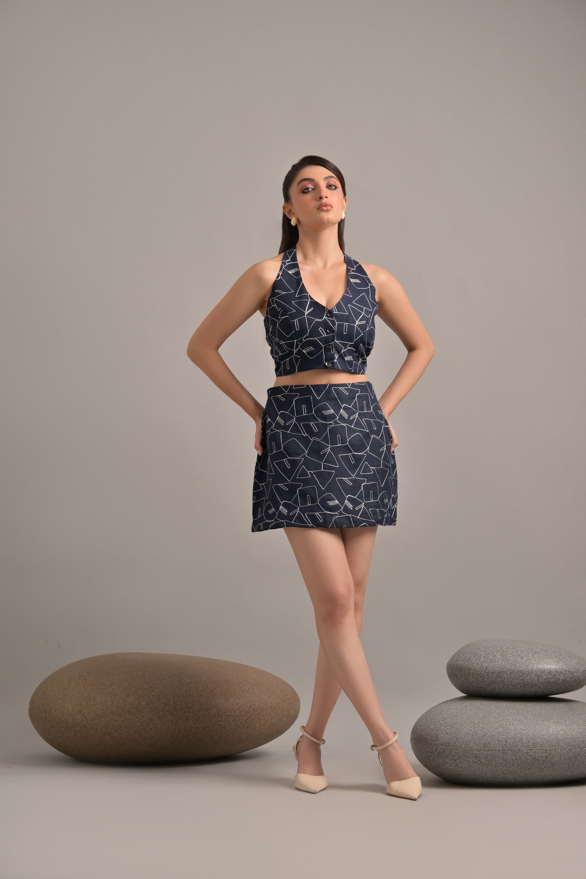 Navy blue ambroidery linen cords