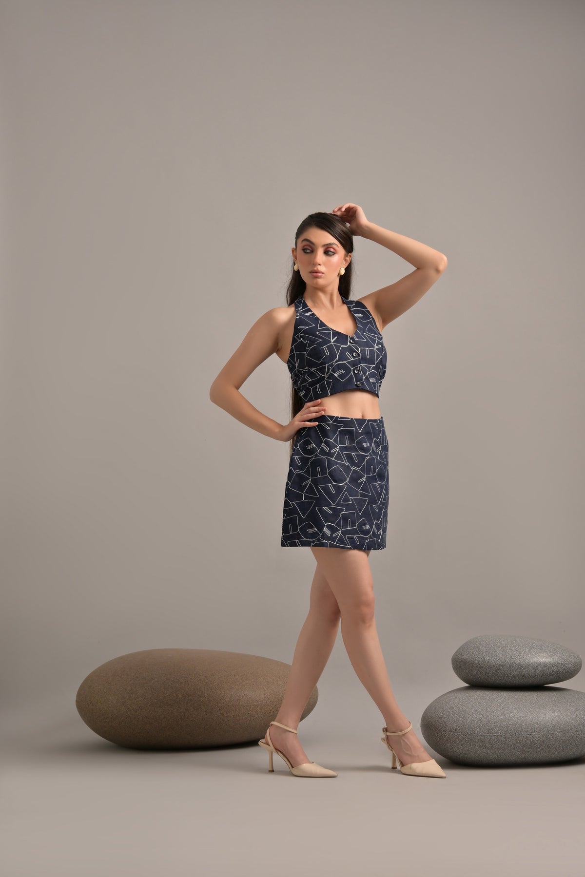 Navy blue ambroidery linen cords